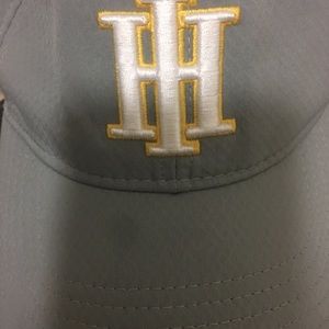 Under Armour hat